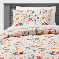 Floral Garden Cotton Kids' Comforter Set - Pillowfort™ 11 Floral Garden Cotton Kids' Comforter Set - Pillowfort™ -Pillowfort GUEST 61510c2a 74a3 4aa9 8d3c 354593e810f5