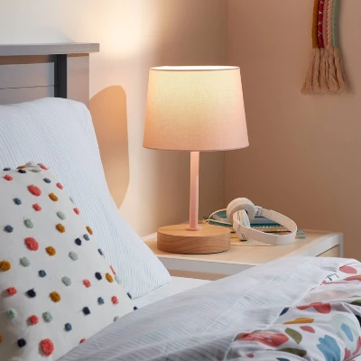 Kids' Table Lamp - Pillowfort™ 2 Kids' Table Lamp - Pillowfort™ - Image 2
