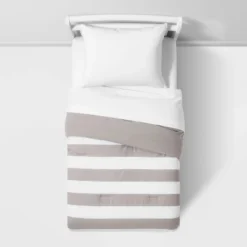 Rugby Striped Kids' Comforter Set - Pillowfort™ -Pillowfort GUEST 8296e28d 3b12 4342 acb0 a8b3292b15a4