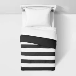 Toddler Rugby Striped Cotton Kids' Comforter - Pillowfortâ˘