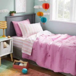 5'x7' Ombre Neon Rainbow Tufted Kids' Rug - Pillowfort™ -Pillowfort GUEST c7cbc0bb 30b8 4e65 8486 65fb3393a907 1