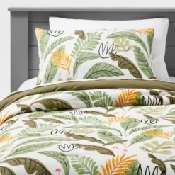 Botanical Garden Cotton Kids' Comforter Set Green - Pillowfort™ -Pillowfort GUEST fb665c53 83ee 4a97 999a 52303cd43b2b
