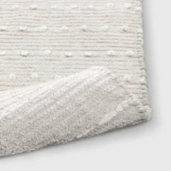 4'x6' Hi-Lo Chenille Fringe Kids' Rug - Pillowfort™ -Pillowfort GUEST ff399fdd 2fef 4179 93a5 b1a2a492768e